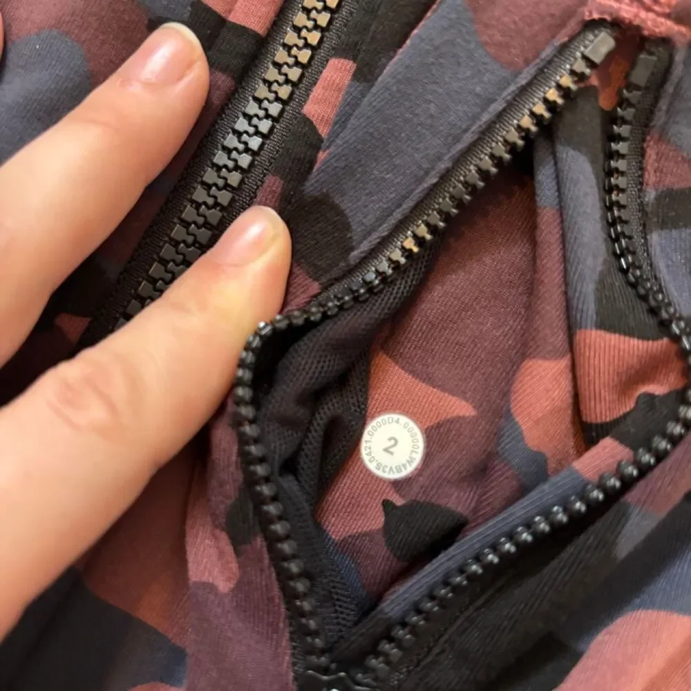 LULULEMON Define Jacket Luon — Heritage 365 Camo Smoky Red Night Sea | 2